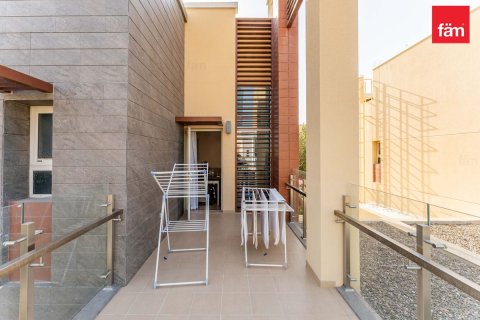 Vila di Al Barsha, Dubai, UEA 3 kamar tidur, 323.5 m2 nomor 710253 - foto 19