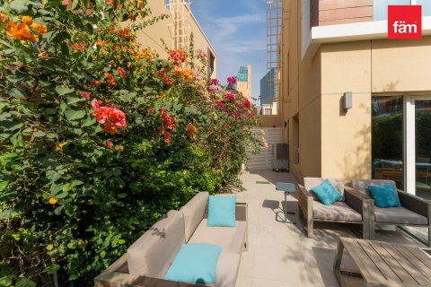 Vila di Al Barsha, Dubai, UEA 3 kamar tidur, 323.5 m2 nomor 710253 - foto 29
