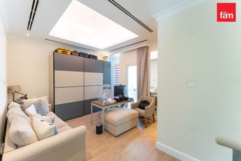Vila di Al Barsha, Dubai, UEA 3 kamar tidur, 323.5 m2 nomor 710253 - foto 23