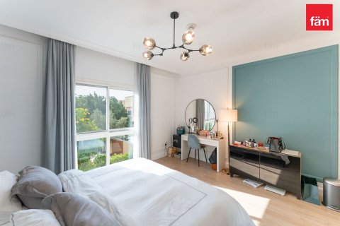 Vila di Al Barsha, Dubai, UEA 3 kamar tidur, 323.5 m2 nomor 710253 - foto 8