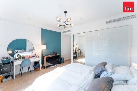 Vila di Al Barsha, Dubai, UEA 3 kamar tidur, 323.5 m2 nomor 710253 - foto 14