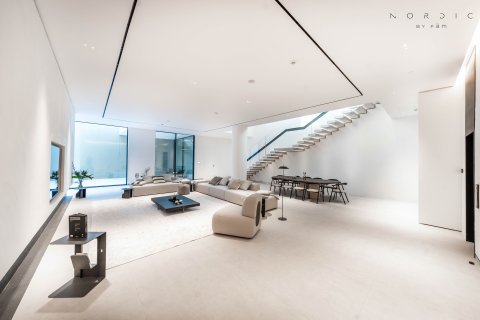 Villa te koop in Al Wasl, Dubai, VAE 6 slaapkamers, 994.3 vr.m., nr 652123 - foto 16