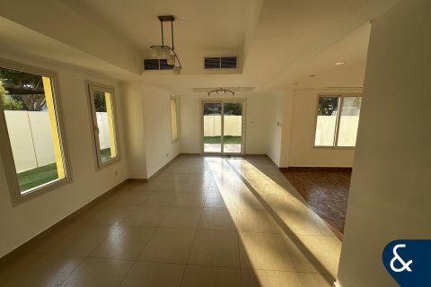 Villa in The Springs, Dubai, UAE 3 bedrooms, 210 sq.m. № 667130 - photo 29