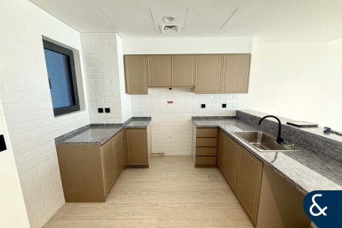 Rekkehus til salgs i Damac Lagoons, Dubai, Emiratene 4 soverom, 211 kvm Nr. 667127 - Foto 2