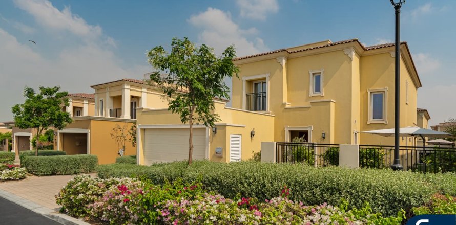 Willa w Dubai Land, Dubai, ZEA 4 sypialnie, 309 mkw. nr 667129