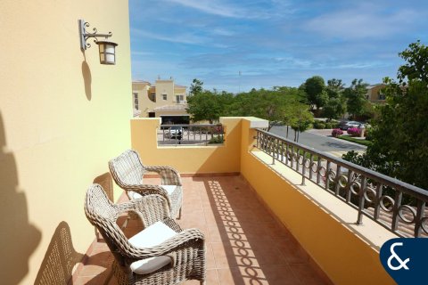 Vila u Arabian Ranches, Dubai, UAE 4 spavaćih soba, 273 m2 Br. 667131 - fotografija 9