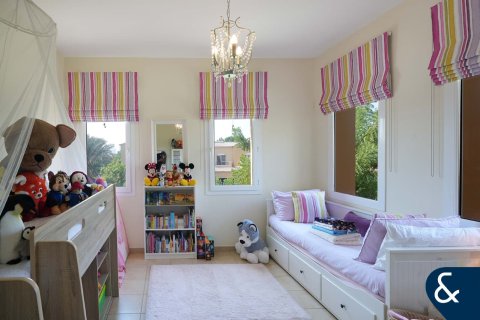 Vila u Arabian Ranches, Dubai, UAE 4 spavaćih soba, 273 m2 Br. 667131 - fotografija 5