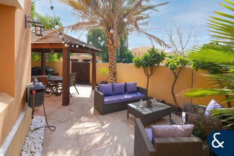 Vila u Arabian Ranches, Dubai, UAE 4 spavaćih soba, 273 m2 Br. 667131 - fotografija 16