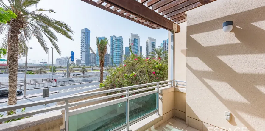 Vilë në Dubai Marina, Emiratet e Bashkuara Arabe 3 dhoma gjumi, 316 m2. № 650189