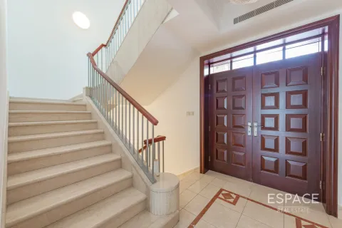 Vilë në Dubai Marina, Emiratet e Bashkuara Arabe 3 dhoma gjumi, 316 m2. № 650189 - Foto 7