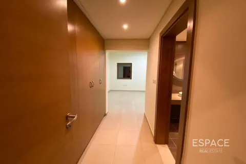 Városi lakóépület itt: Al Furjan, Dubai, EAE, 3 hálószoba, 283 m², azonosító: 650188 - fénykép 10