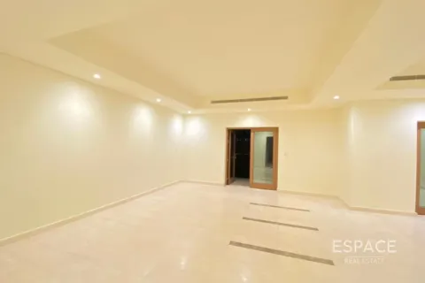 Városi lakóépület itt: Al Furjan, Dubai, EAE, 3 hálószoba, 283 m², azonosító: 650188 - fénykép 5