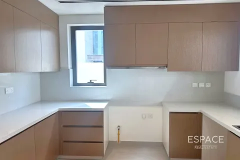 Vila u gradu Al Furjan, Dubai, UAE 4 spavaće sobe, 312 m2 Br. 650190 - Slika 4