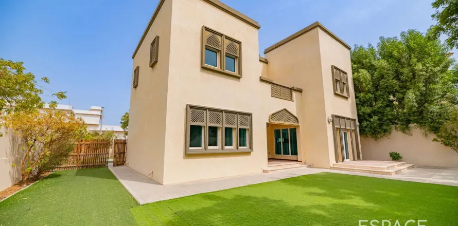 Villa i Jumeirah Park, Dubai, UAE 3 sovrum, 285 kvm Nr. 650186