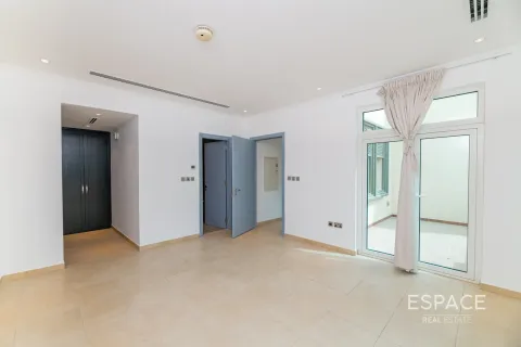 Villa uthyres i Jumeirah Park, Dubai, UAE 3 sovrum, 285 kvm Nr. 650186 - fotografi 6