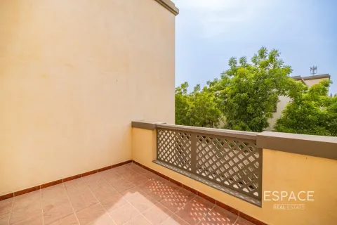 Villa uthyres i Jumeirah Park, Dubai, UAE 3 sovrum, 285 kvm Nr. 650186 - fotografi 16