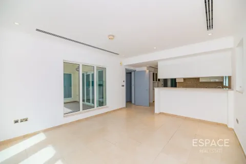 Villa uthyres i Jumeirah Park, Dubai, UAE 3 sovrum, 285 kvm Nr. 650186 - fotografi 3