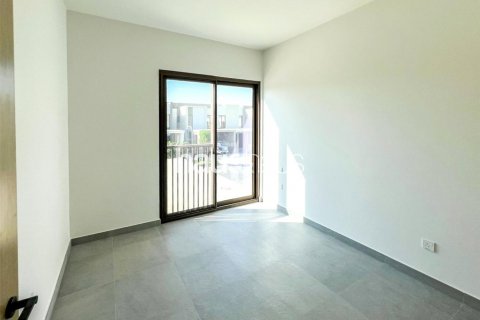 Řadový dům v Dubai Land, Dubai, SAE 4 ložnice, 216 m² Č.: 626016 - fotografie 14