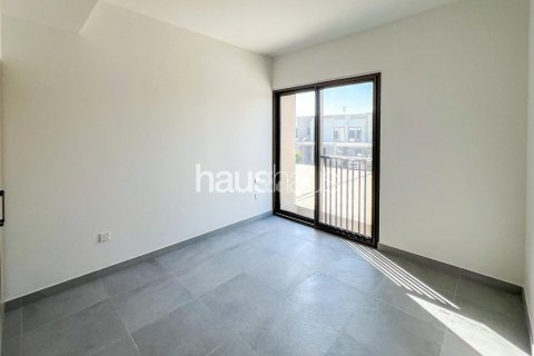 Řadový dům v Dubai Land, Dubai, SAE 4 ložnice, 216 m² Č.: 626016 - fotografie 10