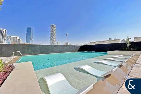 Apartman u Jumeirah Village Circle, Dubai, UAE 2 spavaćih soba, 95 m2 Br. 667676 - fotografija 1