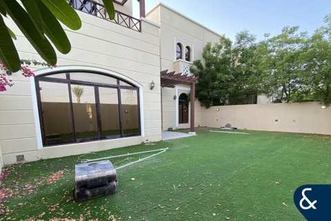 Vilă de vânzare în Mudon, Dubai, EAU 4 dormitoare, 353 mp.  №667677 - poză 2