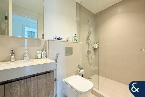 Купить квартиру в Даунтаун Дубай (Даунтаун Бурдж Дубай), ОАЭ 2 спальни, 160м2, № 667168 - фото 12