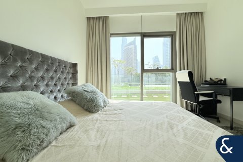 Купить квартиру в Даунтаун Дубай (Даунтаун Бурдж Дубай), ОАЭ 2 спальни, 160м2, № 667168 - фото 8