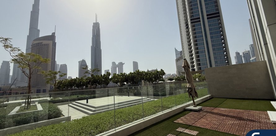 Διαμέρισμα σε Downtown Dubai (Downtown Burj Dubai), ΗΑΕ 2 υπνοδωμάτια, 160 τ.μ. Αρ. 667168