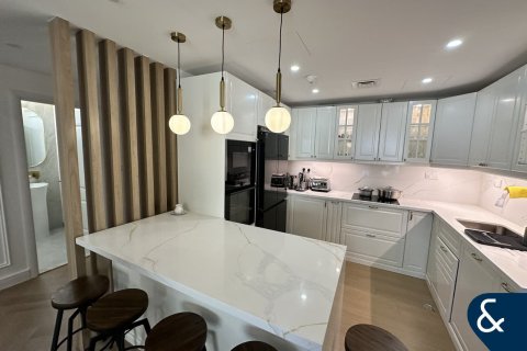 阿联酋 Dubai Jumeirah Beach Residence 待售 : 3 卧, 167 平方米 , 编号667166 - 照片 3