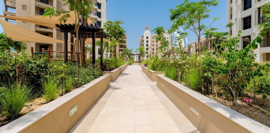 Квартира в Umm Suqeim, Дубай, ОАЕ 1 спальня, 70.2м2 № 655823