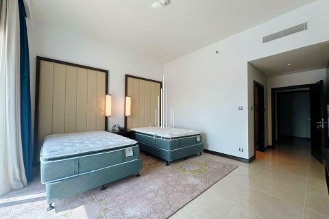 Apartment in The Marina, Abu Dhabi, UAE 2 bedrooms, 140.8 sq.m. № 591775 - photo 6