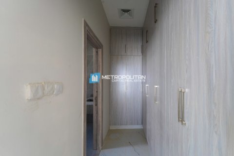 Villa in Al Shamkha, Abu Dhabi, UAE 8 bedrooms, 780 sq.m. № 659693 - photo 11