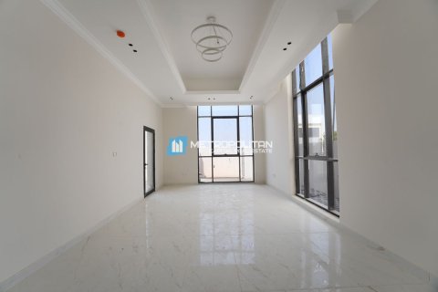 Villa in Al Shamkha, Abu Dhabi, UAE 8 bedrooms, 780 sq.m. № 659693 - photo 7