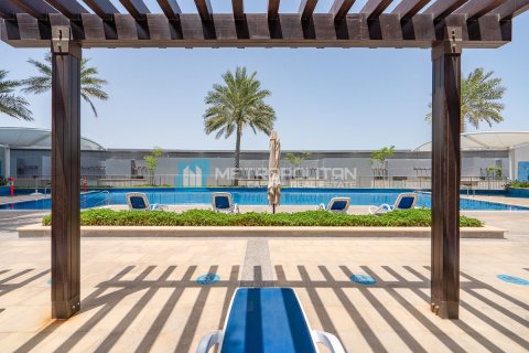 Appartamento in vendita a Al Reem Island, Abu Dhabi, EAU 2 camere da letto, 106.8 mq. № 659698 - foto 3