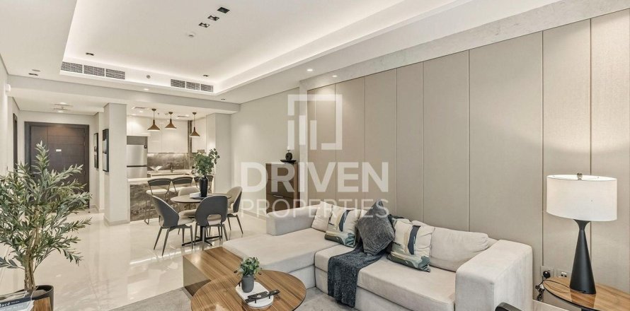 Business Bay, Dubai, संयुक्त अरब अमीरात में अपार्टमेंट, 2 बेडरूम, 125.98 वर्ग मीटर, संख्या 746689