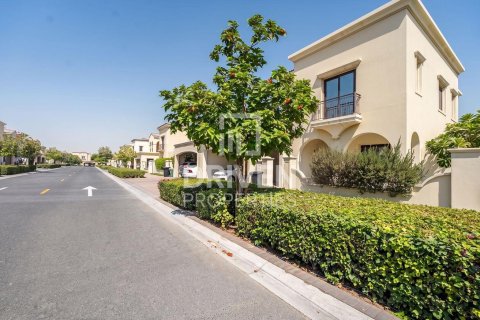 فيلا للإيجار في Arabian Ranches 2، دبي، الإمارات العربية المتحدة 5 غرفة نوم ، 432 متر مربع ، رقم 746688 - صورة 3