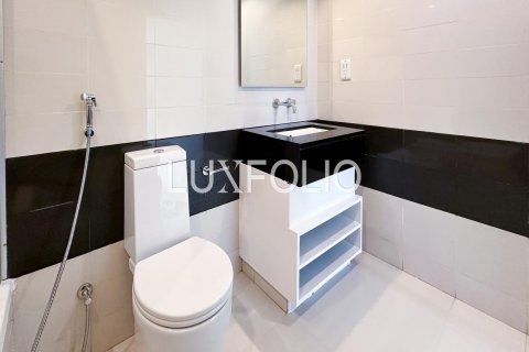 Apartemen di Downtown Dubai (Downtown Burj Dubai), Dubai, UEA 1 kamar tidur, 69 m2 nomor 628269 - foto 8