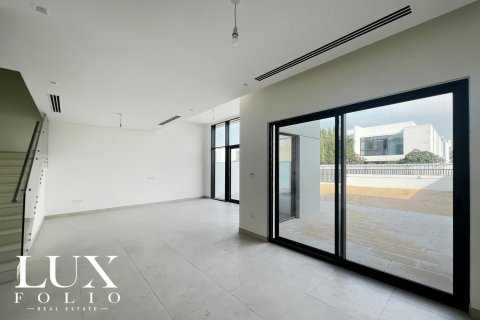 Townhouse in Al Furjan, Dubai, UAE 3 bedrooms, 204 sq.m. № 628272 - photo 11