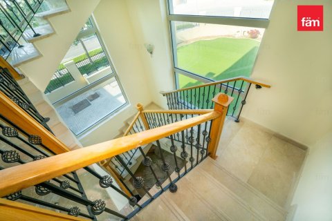 Willa do wynajęcia w Dubai, ZEA 4 sypialnie, 782.3 mkw., nr 682140 - zdjęcie 11