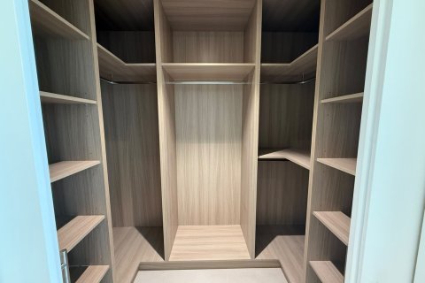 Müüa korter asukohaga Dubai, AÜE: 3 magamistoaga, 141 m² Nr 766132 - pilt 9