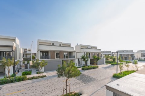 Villa a Tilal Al Ghaf, Dubai, EAU 3 camere da letto, 203 mq. № 687092