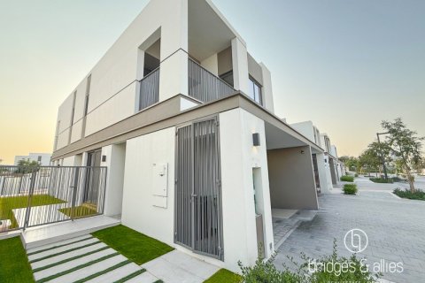 Tilal Al Ghaf, Dubai, UAE의 판매용 빌라 침실 4개, 230제곱미터 번호 687093 - 사진 15