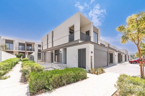 Villa a Tilal Al Ghaf, Dubai, EAU 4 camere da letto, 202 mq. № 687093