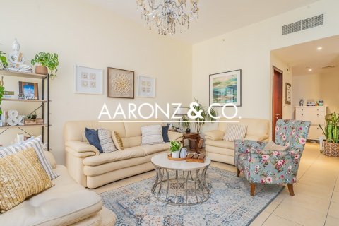 Lakás itt: Jumeirah Beach Residence, Dubai, EAE, 2 hálószoba, 128 m², azonosító: 687056 - fénykép 3