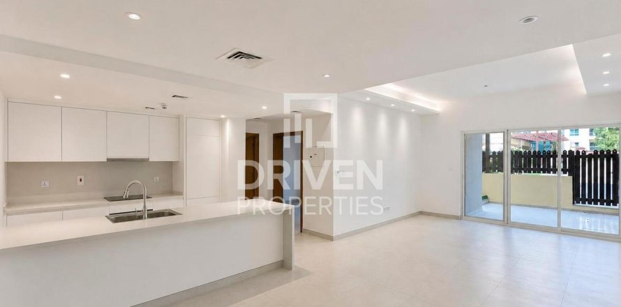 Apartmen di Greens, Dubai, UAE 1 bilik tidur, 100.99 meter persegi № 768283