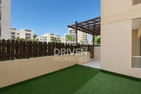 Apartmen di Greens, Dubai, UAE 1 bilik tidur, 100.99 meter persegi № 768283 - foto 16