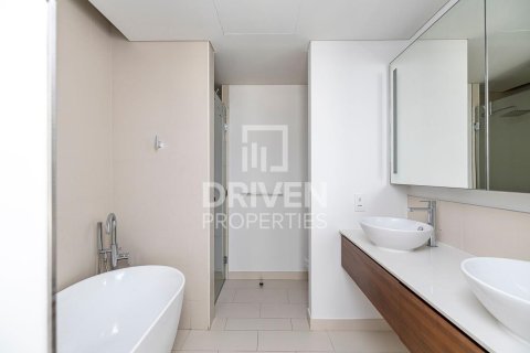 Lägenhet till försäljning i City Walk, Dubai, UAE 1 sovrum, 135 kvm Nr. 653631 - fotografi 16