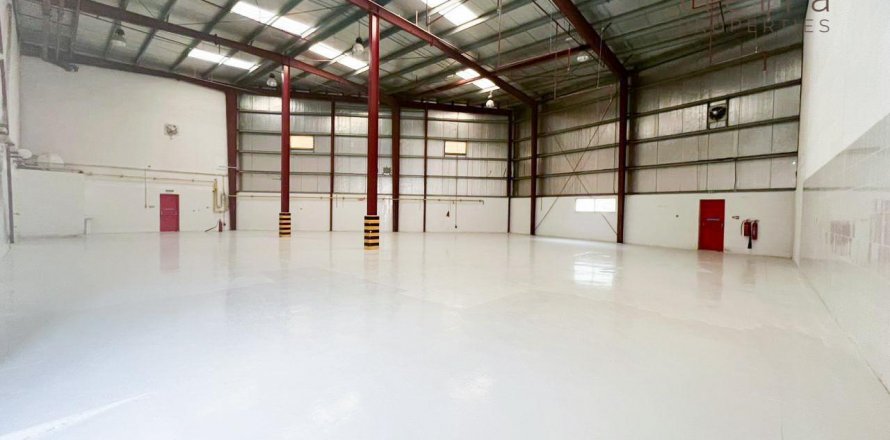 Sklad v Dubai, SAE 659.6 m² Č.: 569253