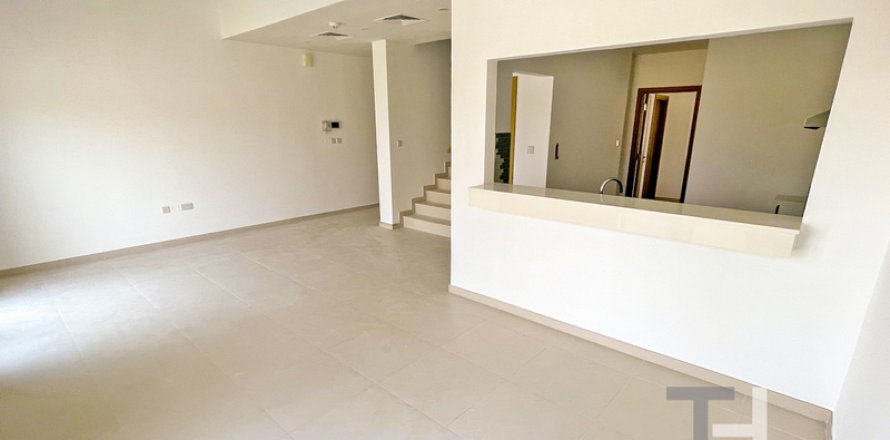 Shtëpi në qytet në Dubai, Emiratet e Bashkuara Arabe 3 dhoma gjumi, 178 m2. № 586731