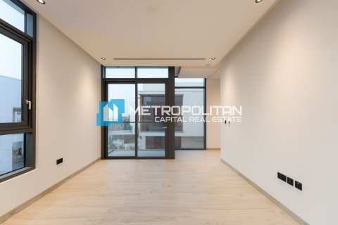 Vila na Yas Island, Abu Dhabi, SAE 6 ložnice, 853.6 m² Č.: 554762 - fotografie 13